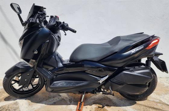 YAMAHA XMAX ABS 